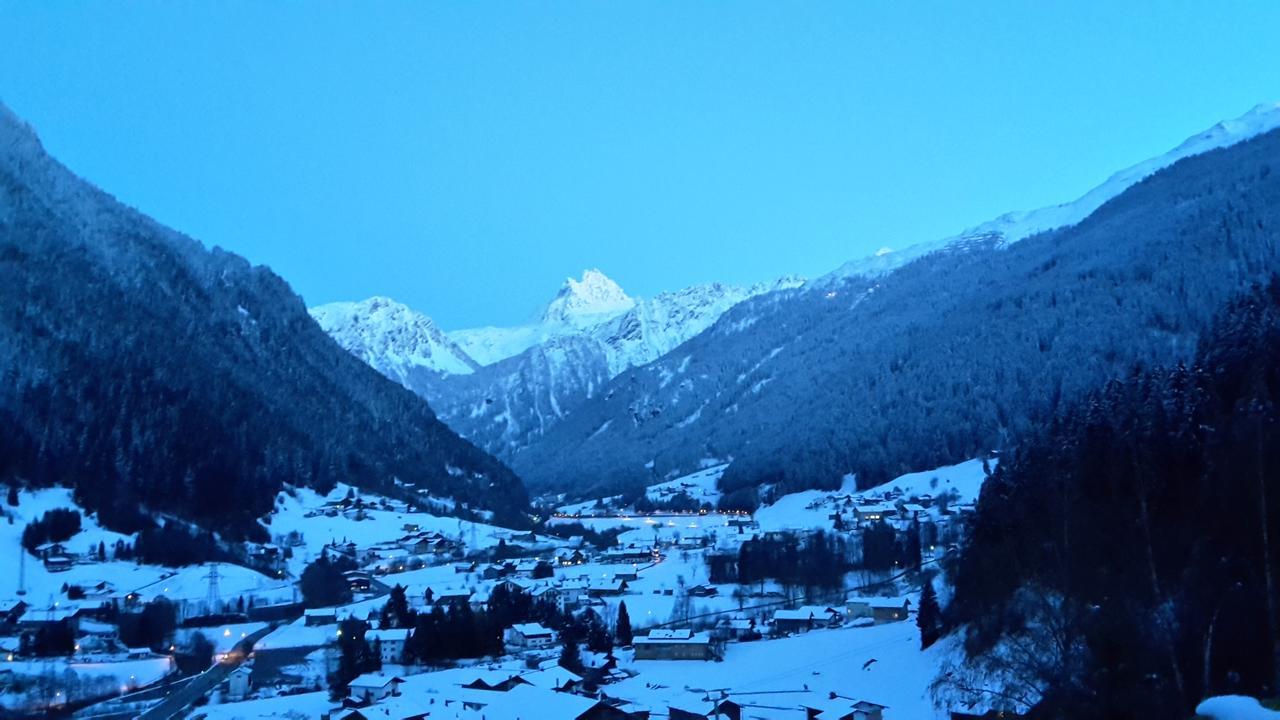 Alpenpension Maderer Gaschurn Exterior photo